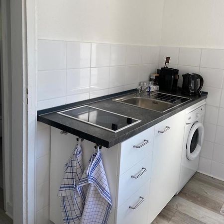 Privates Appartment Ferienwohnung Im Einfamilienhaus Дюселдорф Екстериор снимка