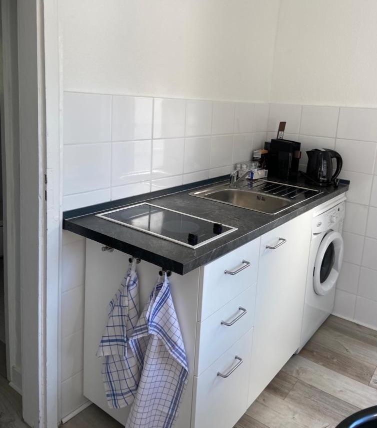 Privates Appartment Ferienwohnung Im Einfamilienhaus Дюселдорф Екстериор снимка