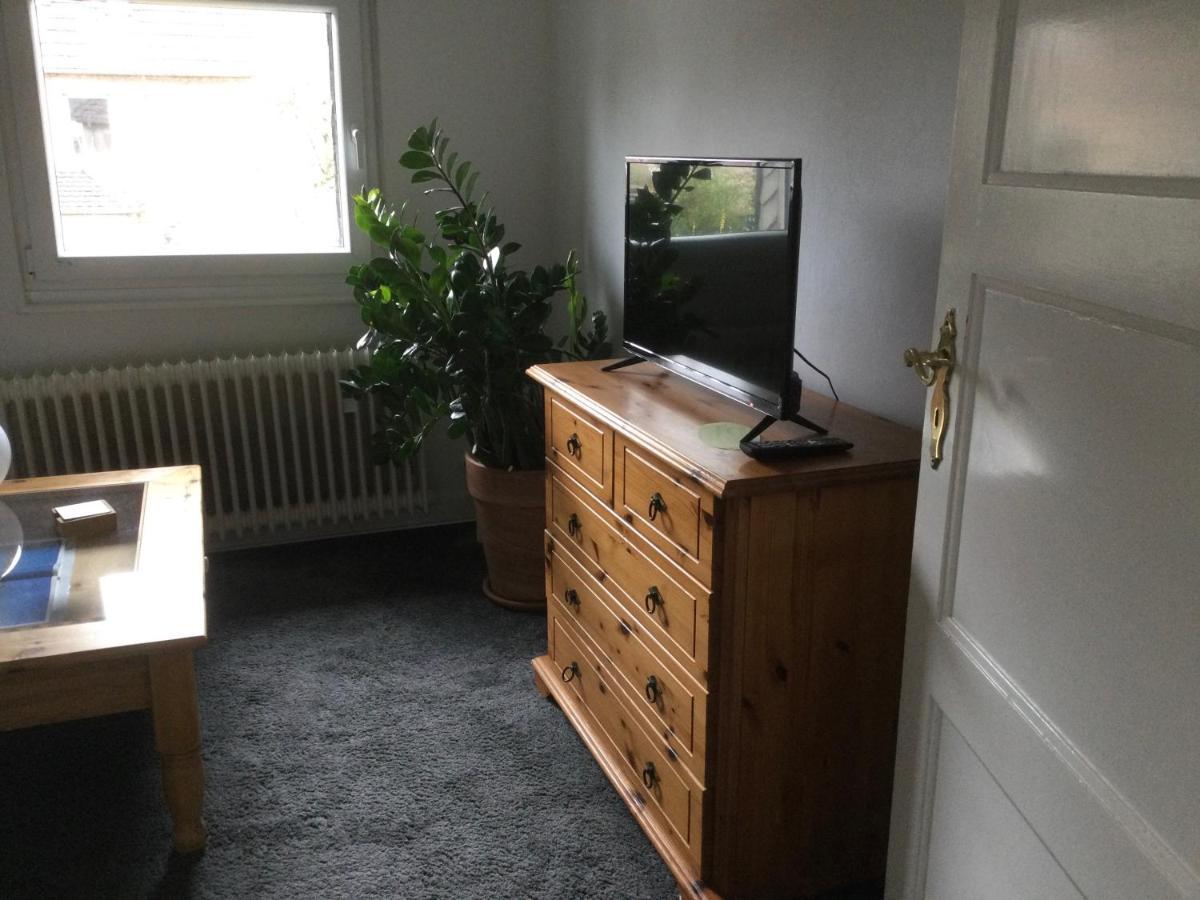 Privates Appartment Ferienwohnung Im Einfamilienhaus Дюселдорф Екстериор снимка
